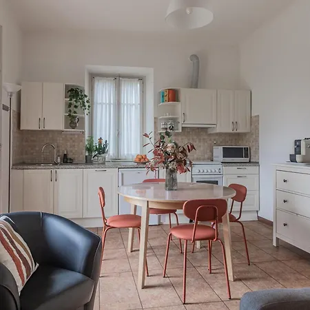 Pescallo Garden Retreat Appartement